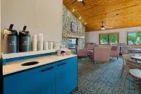 AmericInn by Wyndham Bismarck