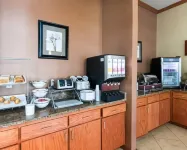 Comfort Suites