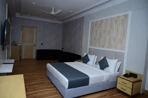Hotel Prakash Continental