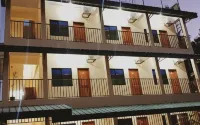 Pamujo Hostel