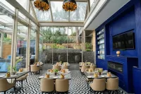 The Corinthians Resort & Club - servizio colazione