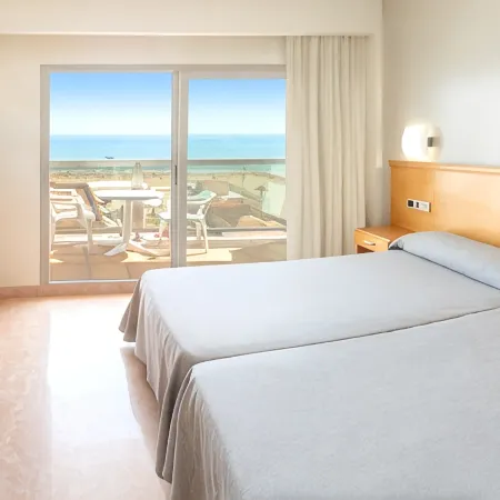 Hotel RH Gijón & Spa Отели в г. Сафор