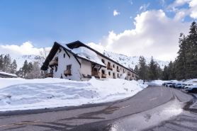 Olympic Village Inn Olympic Valley