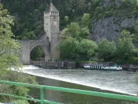 Apt. T1 Bis in town on the 1st floor of a residence with terrace carractère - 3-Star