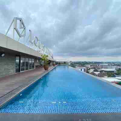 Good Homey Studio Apartment at Warhol (W/R) Residences By Travelio Fitness & Recreational Facilities