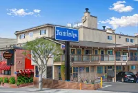 Travelodge by Wyndham San Francisco Bay - Motels