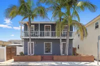 Charming 2-BR Home 3-minute To Belmont Short - Free Parking/Wifi/Pet Friendly - บังกะโล