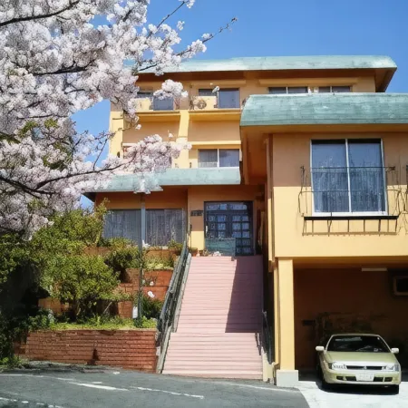 Orange Pension