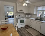 Charming 3-bedroom house with WiFi and AC in Gwinn