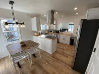 Cute centrally located home! - บังกะโล
