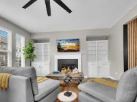 Modern 2Br Townhome  King Beds Near Mall GA Hotels in Buford