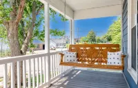 Bourbon Trail/8 mins to distilleries/Fenced Yard/Pet-Friendly/Entire House - 4-Star