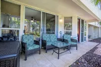 Luxe 1BD Condo w/ Ocean Views @ Maui Banyan Resort - Condos