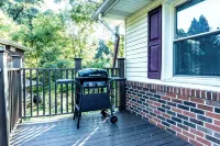 Family-Friendly Farmhouse Johnson City Etsu Bristol Motor Speedway - 3-Star