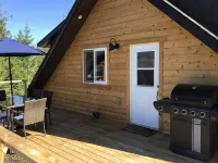 Cozy carriage house apartment with gorgeous Mount Ida views. - Condos