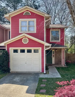 The Pink House!! - บูติค