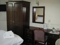 Rose and Crown Hotel - 2-Star