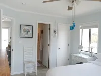 Sounds Groovy Obx: Waterfront Home with Dock - Boutique