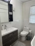 Charming Historic Midtown Home - Top Rental Property in Mobile! - balcón