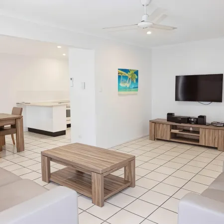 The Shores Holiday Apartments