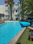 Ibis Arles - Pools