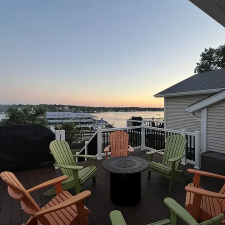 La Casa! One of 3 Luxury Villas with boat parking overlooking Honey Creek Marina