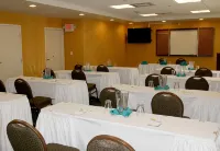 Fairfield Inn & Suites Anaheim North Buena Park - Aamiainen