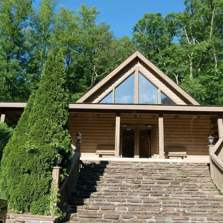 AmazingLakeView!!GasFireplace+HotTub+PoolTable+Retro Gaming System