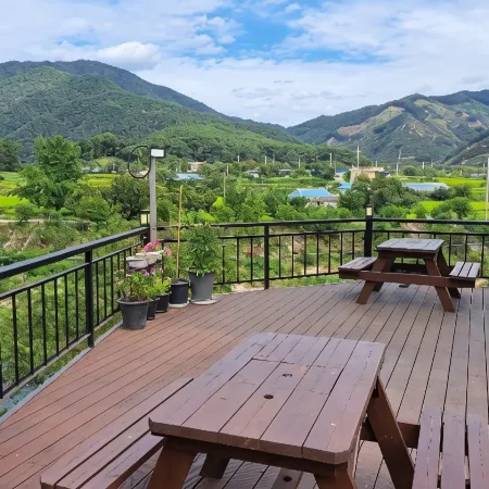 Chilgapsan Kkachinae Pension