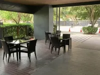 Coco Beach Resort Bangsaen Hôtels à proximité de : Plage de Wonnapa
