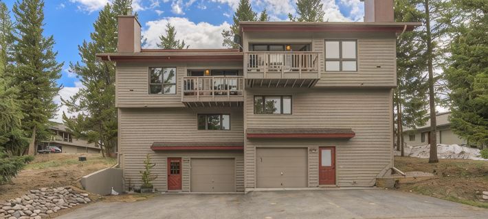Mountain Views + Hot Tub Near Resort Hotels in Big Sky