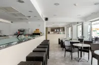 Hotel Gami Adults Only - bar