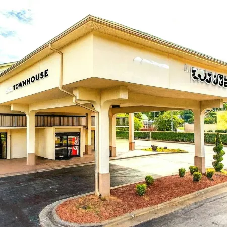 Townhouse Winston Salem - University