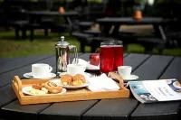 The Talbot Inn - breakfast