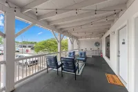 Modern Desert Oasis Studio in Historic Downtown Yuma - 4-Sterne