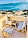 La Corniche, 66 m², Panoramic Terrace with Exceptional Ocean Views, Air Conditioning, Wi-Fi. - 民宿