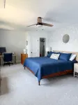 Family & Dog-Friendly Lakeside Retreat 15-Min to Mount Sunapee - 3-Star