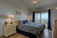 "Comes A Time" Oceanfront - Best Surf City location, walk to everything! - 4-Star