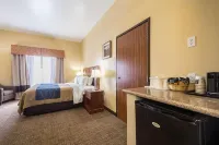 Comfort Inn & Suites - Parking