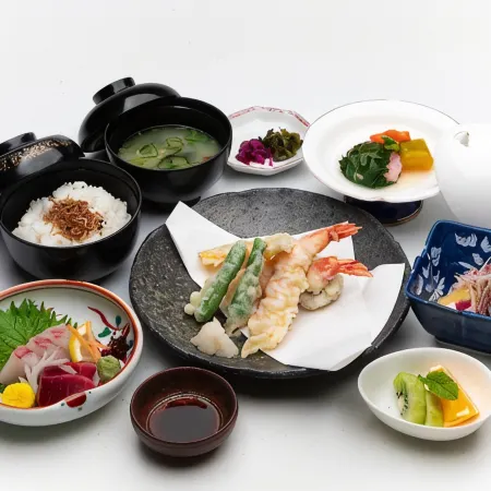 Maizuru Grand Hotel