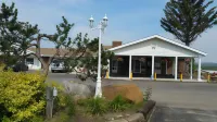 Athabasca Lodge Motel