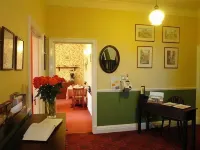 Midway Guest House Hotels in Escrick
