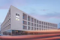 Holiday Inn - the niu, Amity Potsdam Hotel dekat Historic Mill of Sanssouci