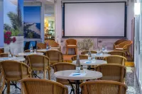 GHT Balmes, Hotel-Aparthotel&Splash Hotel di Calella