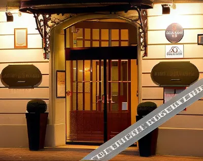 Citotel Richelieu Stade Montois Rugby附近的飯店