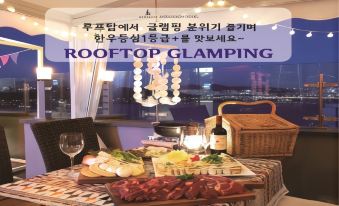 JK Blossom Hotel - Housity