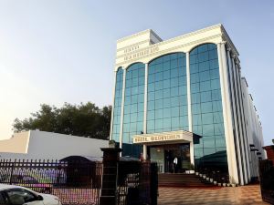 Hotel Madhushrie