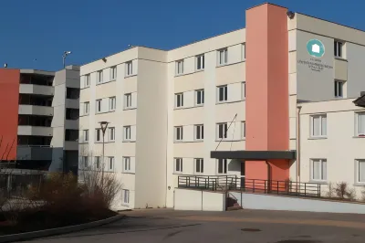 Centre International de Séjour C.I.S Besançon Hôtels à : Miserey-Salines