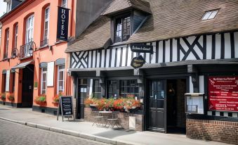 Logis Hôtel & Restaurant - les Hauts de Montreuil