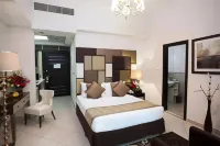 Al Waleed Holiday Homes Hotels in Oud Metha